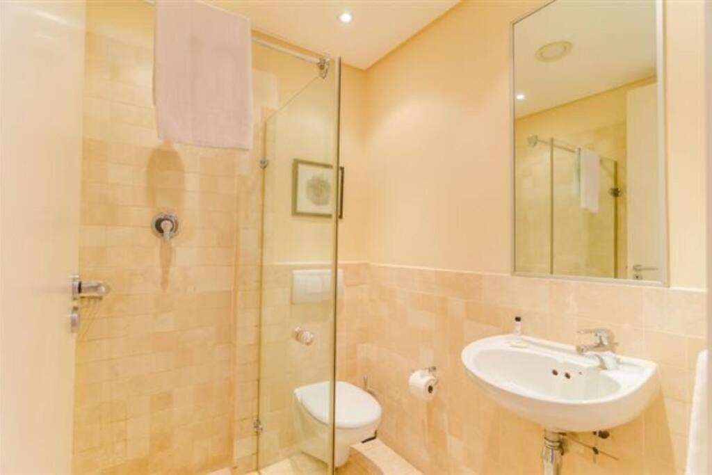 Parama 003 Secure, Luxurious Waterfront Apartment Cape Town Exterior foto